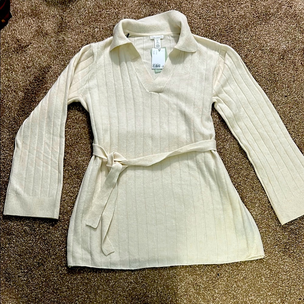 H & M MAMA Belted Maternity Sweater sz L